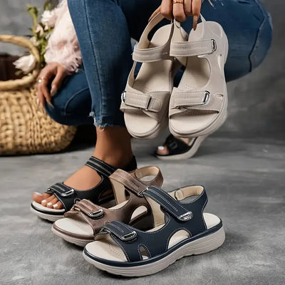 Solevé™ Sandals