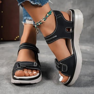Solevé™ Sandals