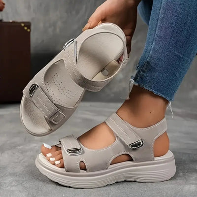 Solevé™ Sandals