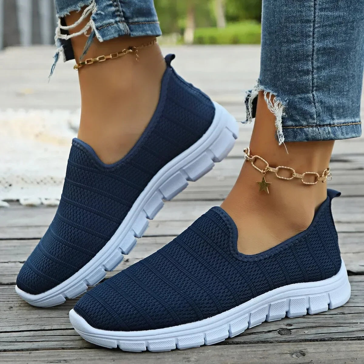 Julia™ Simple and comfortable slip-ons for every day