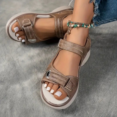 Solevé™ Sandals